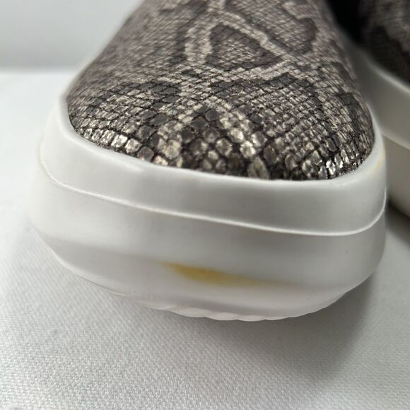 Gentle Souls by Kenneth Cole Rosette Slip On Snakeskin size 11 M - Picture 4 of 12